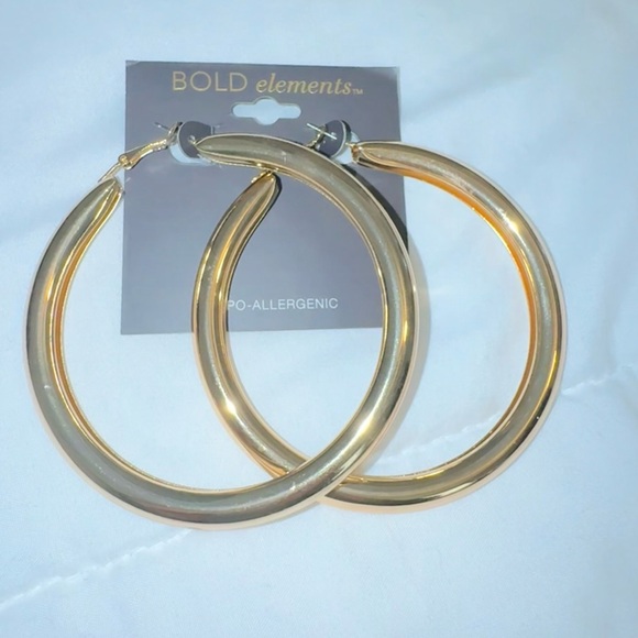 BOLD elements Shiny Gold Hoop Earrings - Picture 3 of 3